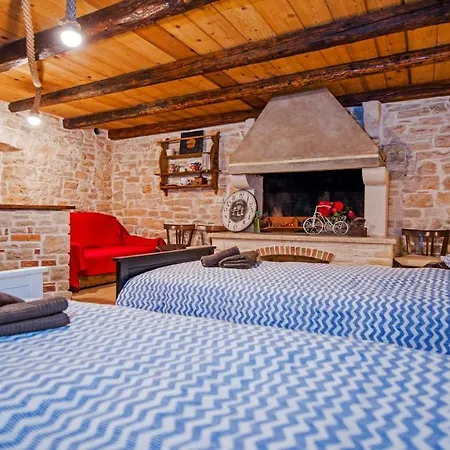 Tomani By 4* Krmed