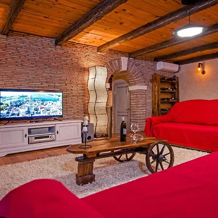 Guest house Tomani Krmed